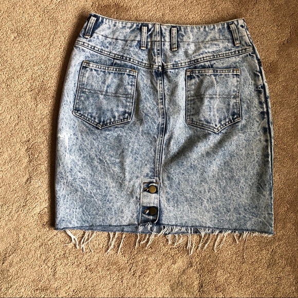 Vintage acid wash denim skirt - Picture 5 of 5